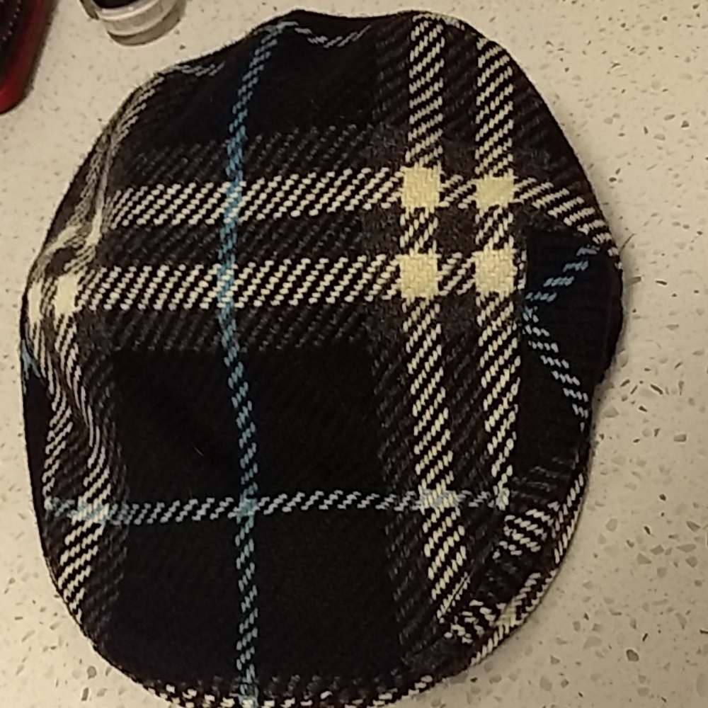 Burberry hat